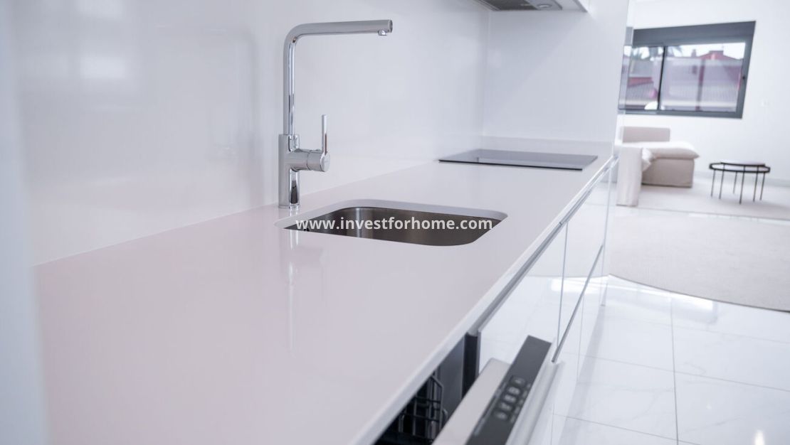 Sale - Villa - Torrevieja - La Valeta