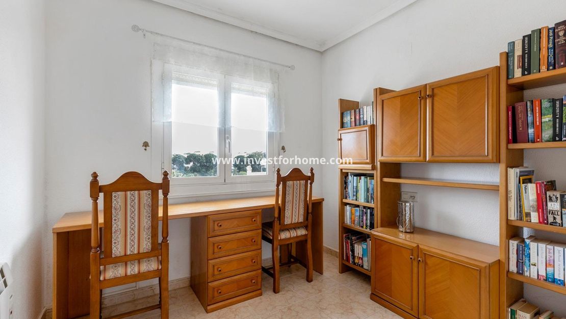 Sale - Villa - Torrevieja - Los Balcones - Los Altos Del Edén