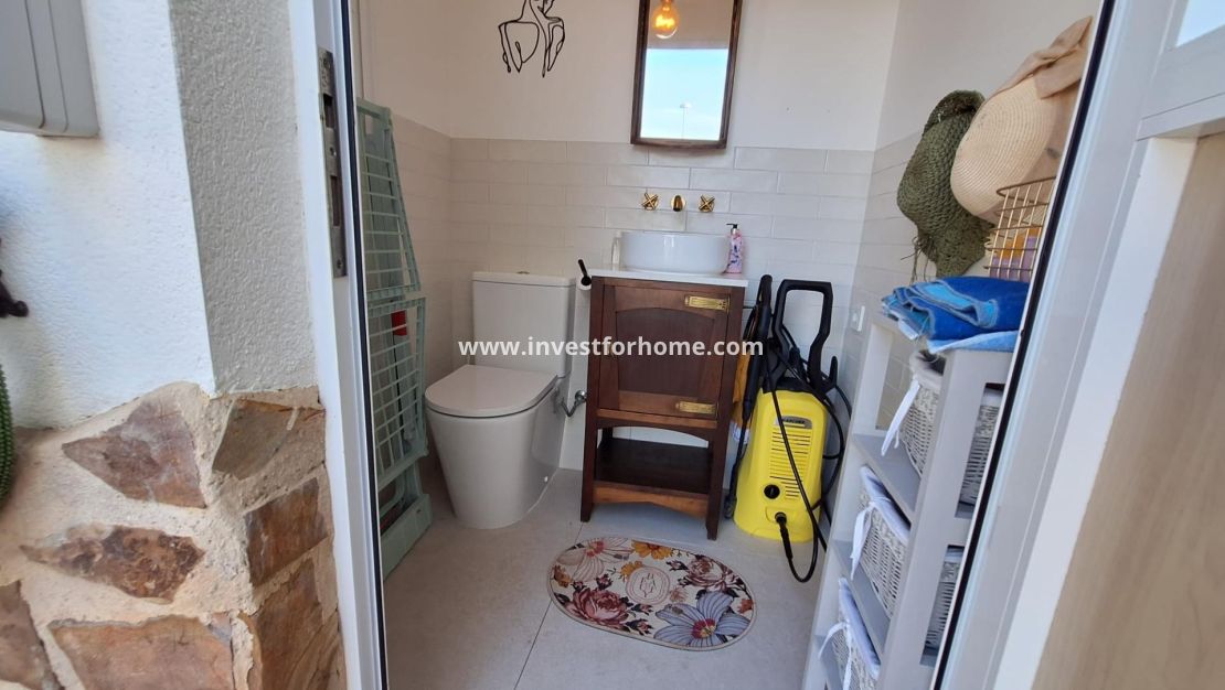 Sale - Villa - Torrevieja - Los Balcones - Los Altos Del Edén