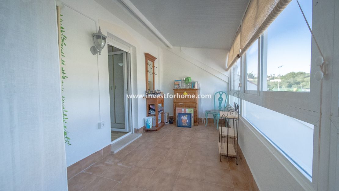 Sale - Villa - Torrevieja - Los Balcones