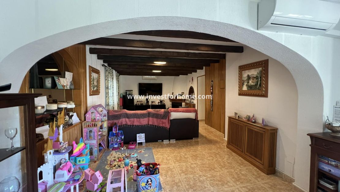 Sale - Villa - Torrevieja - Los Balcones