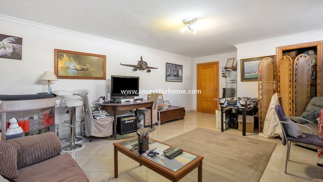 Sale - Villa - Torrevieja - Los Balcones