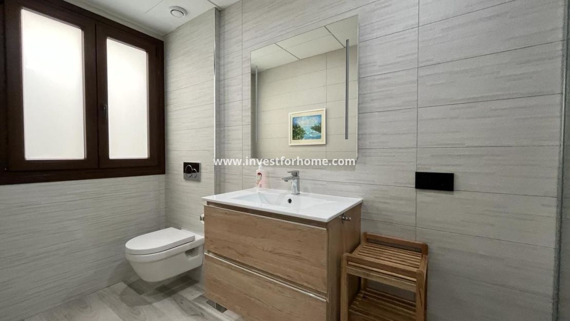 Sale - Villa - Torrevieja - Los Balcones