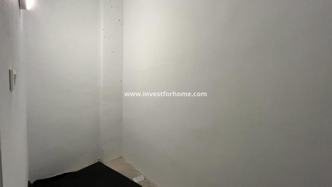 Sale - Villa - Torrevieja - Los Balcones