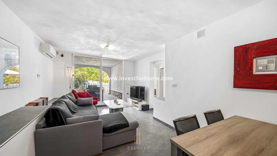 Sale - Villa - Torrevieja - Los Balcones