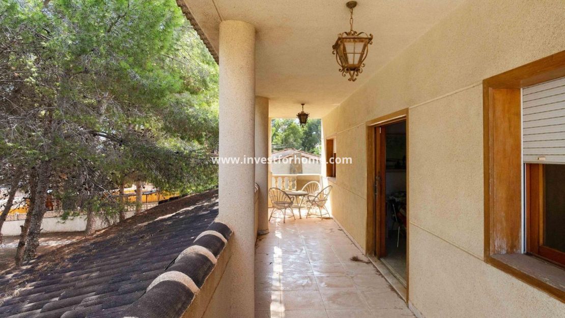 Sale - Villa - Torrevieja - Los Balcones