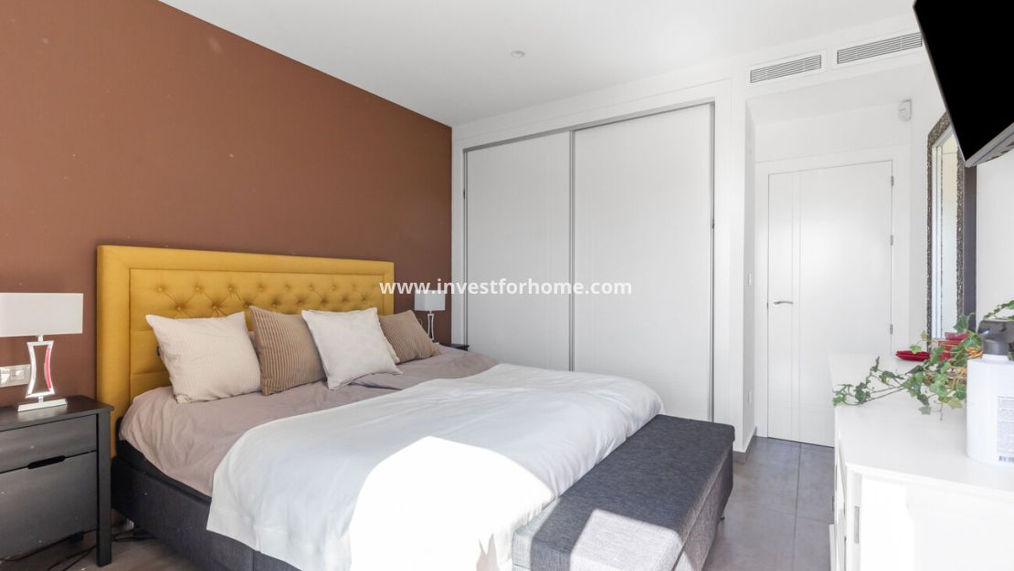 Sale - Villa - Torrevieja - Rosaleda