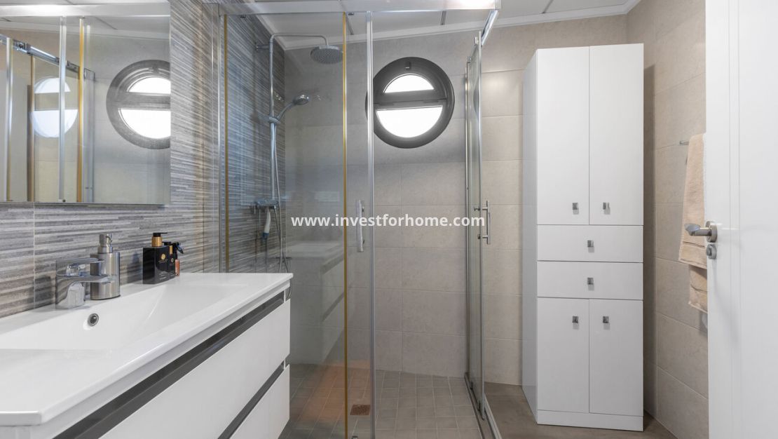 Sale - Villa - Torrevieja - Rosaleda