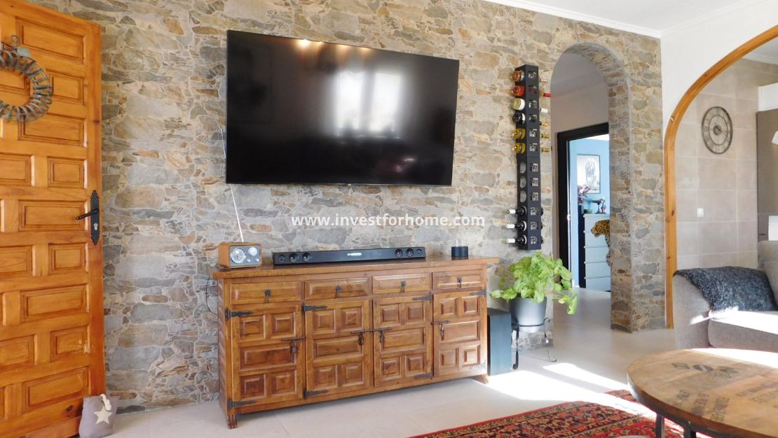 Sale - Villa - Torrevieja - San Luis