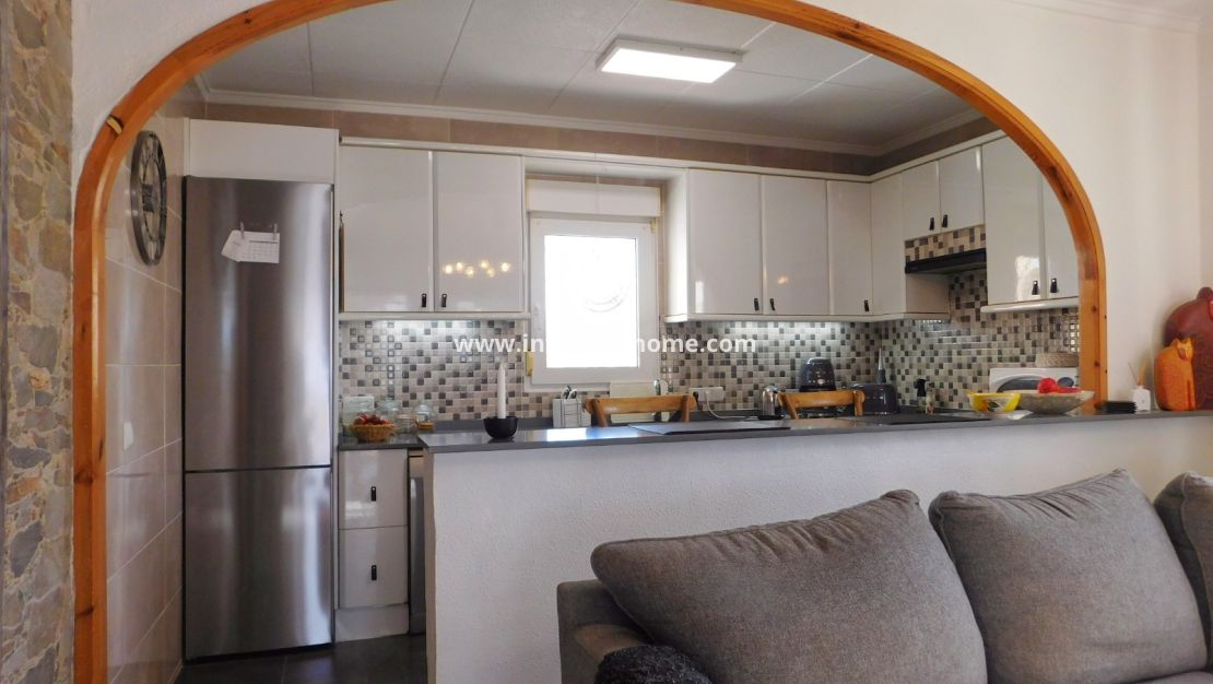 Sale - Villa - Torrevieja - San Luis