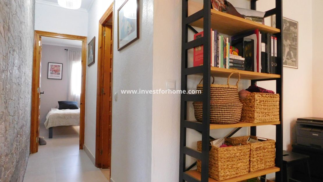 Sale - Villa - Torrevieja - San Luis