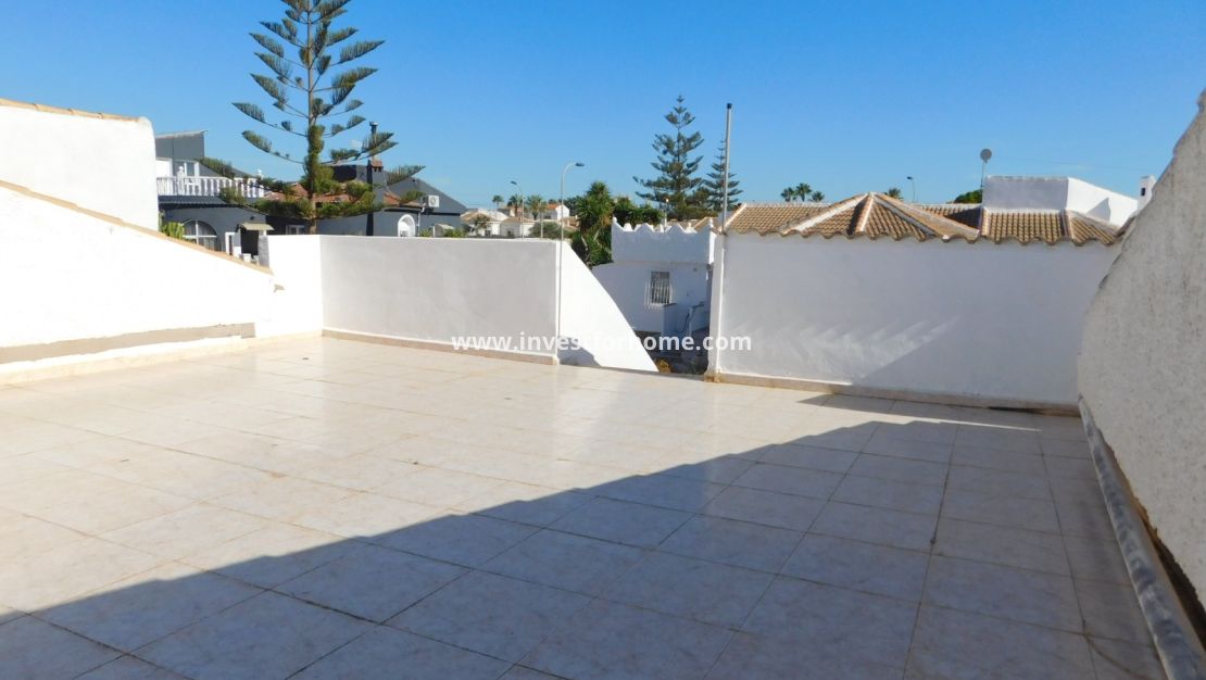 Sale - Villa - Torrevieja - San Luis