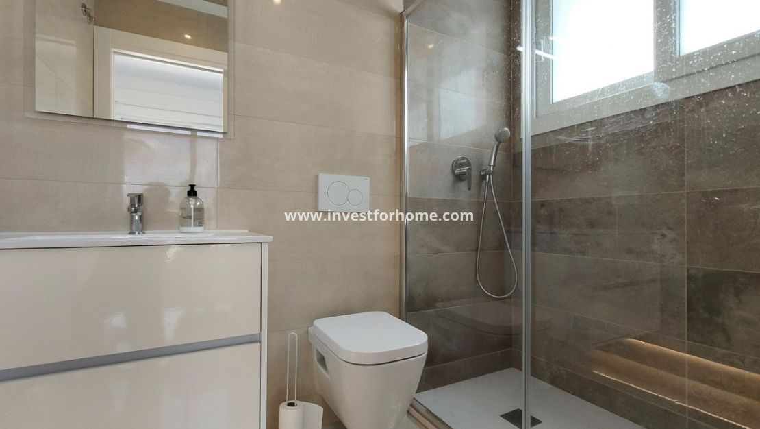 Sale - Villa - Torrevieja - Torrelamata - La Mata