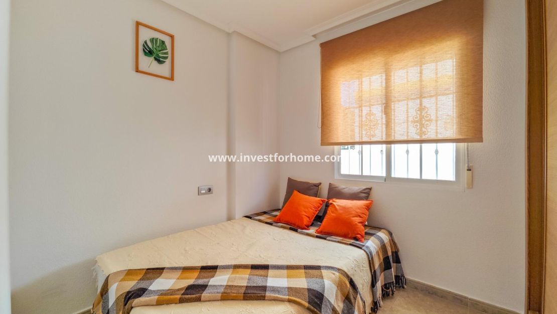 Sale - Villa - Torrevieja - Torrelamata - La Mata