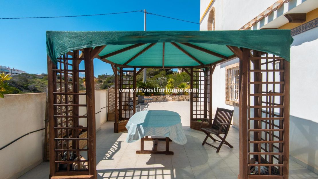 Sale - Villa - Torrevieja - Torrelamata - La Mata