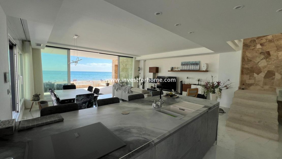 Sale - Villa - Torrevieja - Torrelamata - La Mata