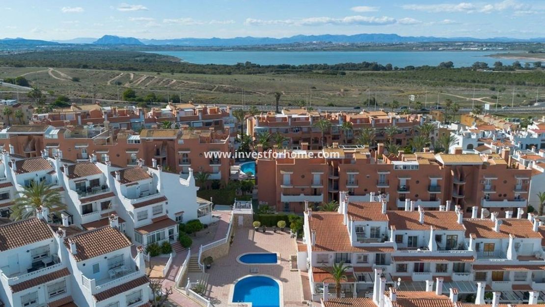 Sale - Villa - Torrevieja - Torrelamata - La Mata