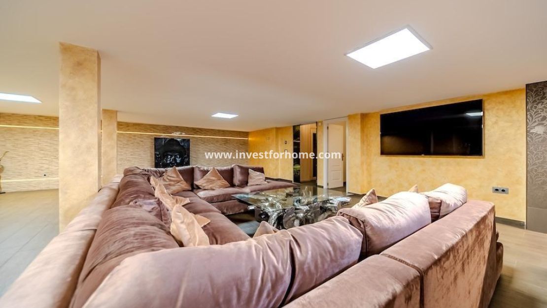 Sale - Villa - Torrevieja - Torrelamata - La Mata