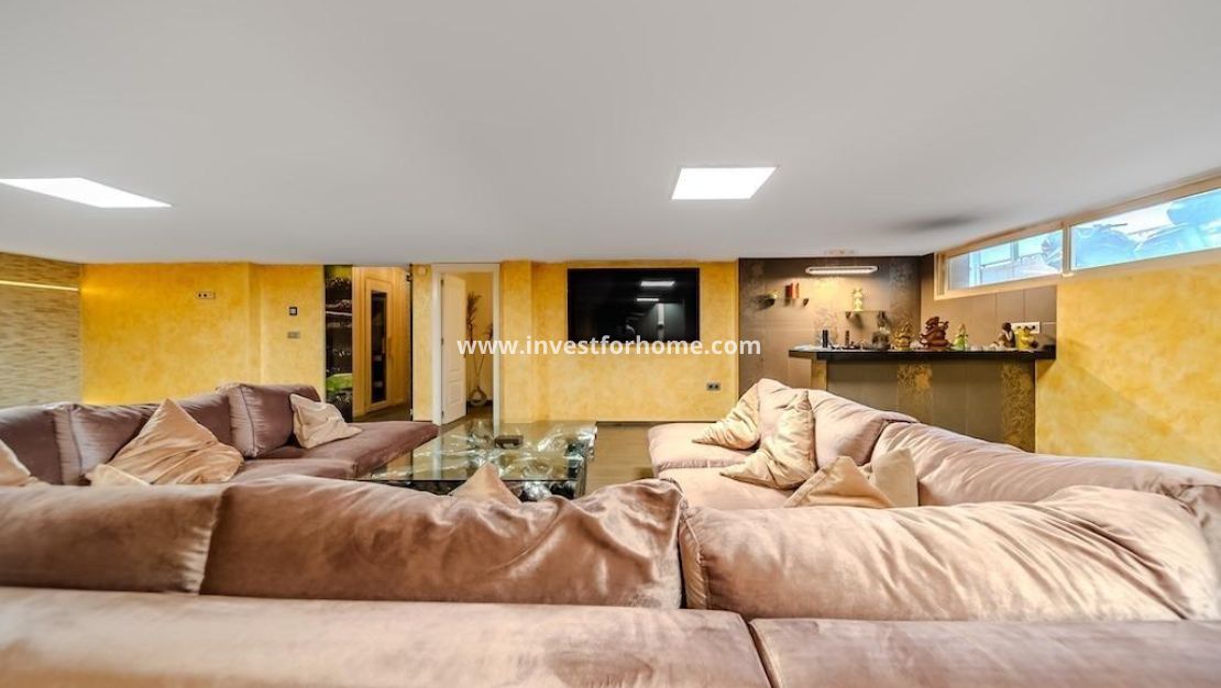 Sale - Villa - Torrevieja - Torrelamata - La Mata