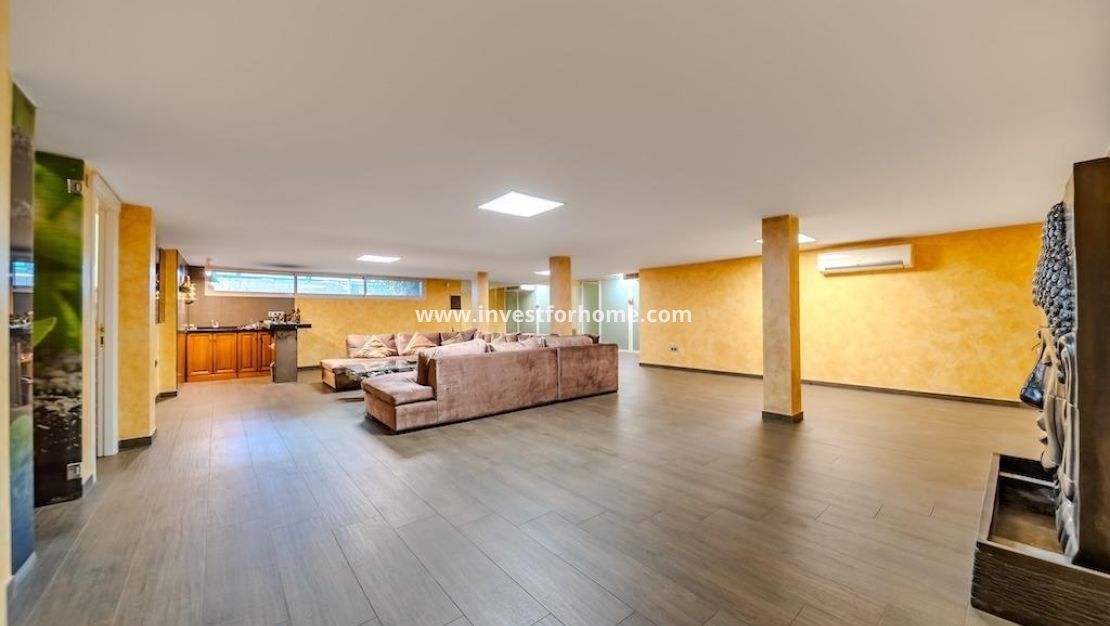 Sale - Villa - Torrevieja - Torrelamata - La Mata