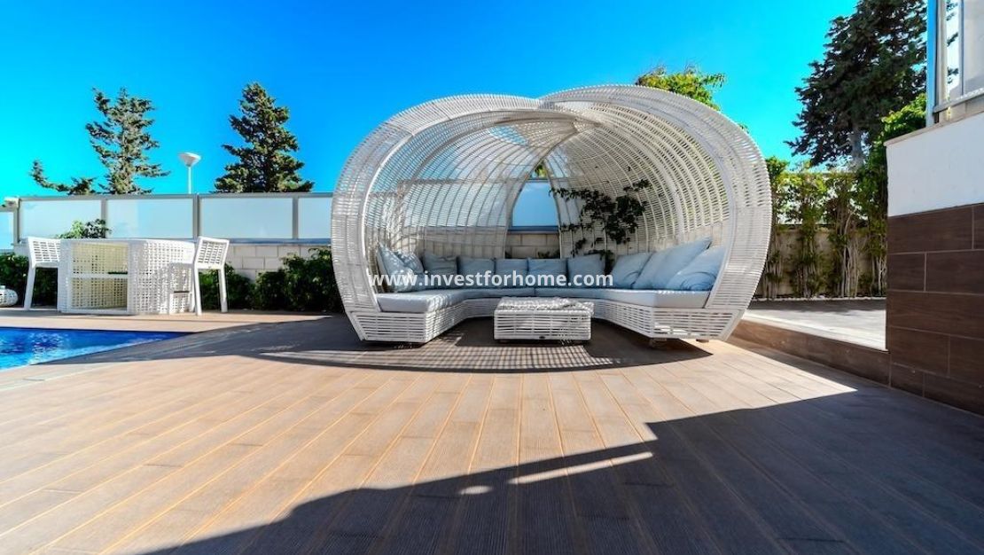 Sale - Villa - Torrevieja - Torrelamata - La Mata