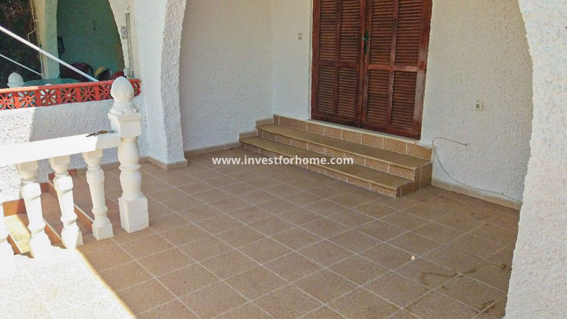 Te koop, Bungalow, gerenoveerd, Nueva Torrevieja, Calas Blanca, Habaneras Center, Torrevieja