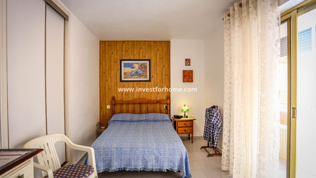 Torrevieja, Orihuela costa, Acequion, Puerto deportivo de Torrevieja