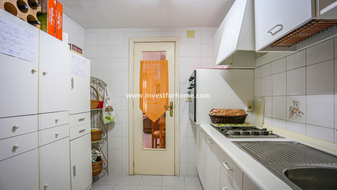 Torrevieja, Orihuela costa, Acequion, Puerto deportivo de Torrevieja