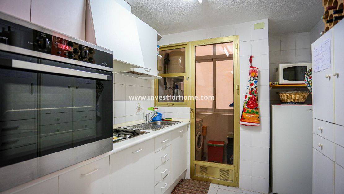 Torrevieja, Orihuela costa, Acequion, Puerto deportivo de Torrevieja