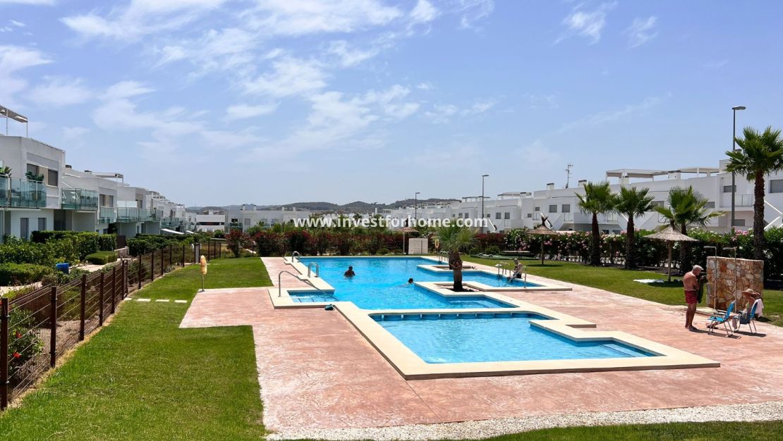 Vente - Appartement - Orihuela Costa - Vistabella Golf