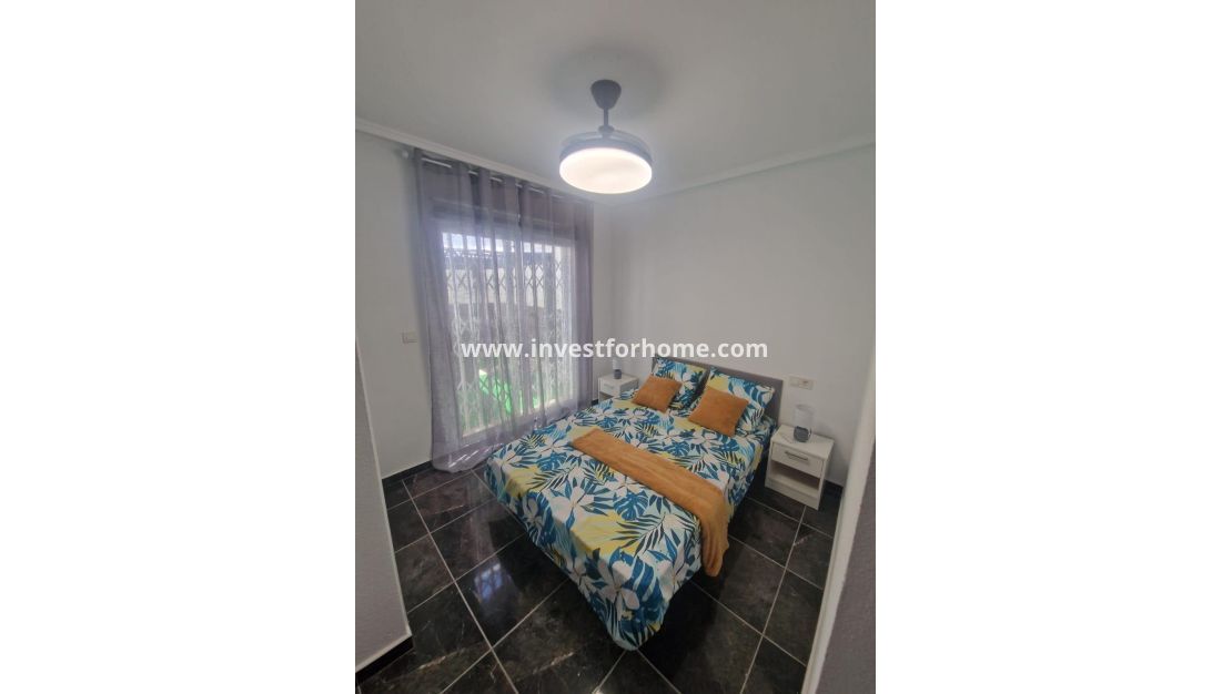 Vente - Appartement - Torrevieja - Centro - Muelle Pesquero
