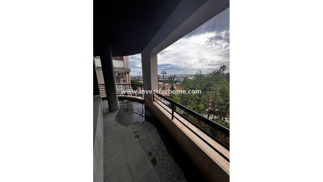 Vente - Appartement - Torrevieja - Centro - Muelle Pesquero