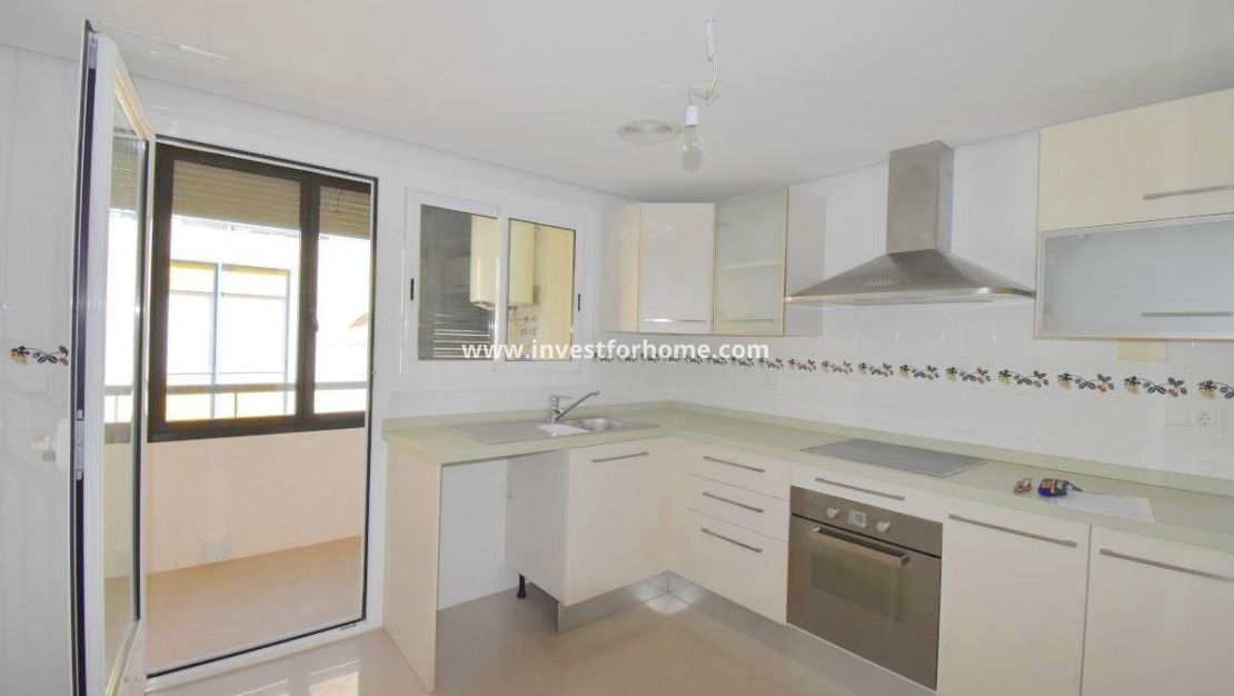 Vente - Appartement - Torrevieja - Centro - Muelle Pesquero