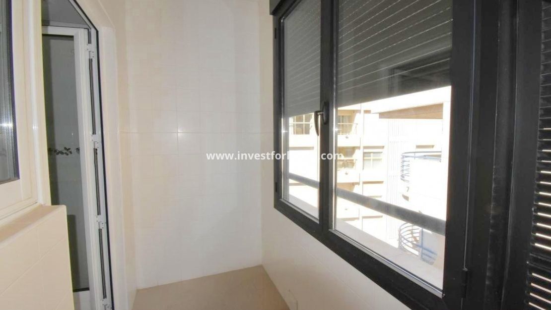 Vente - Appartement - Torrevieja - Centro - Muelle Pesquero