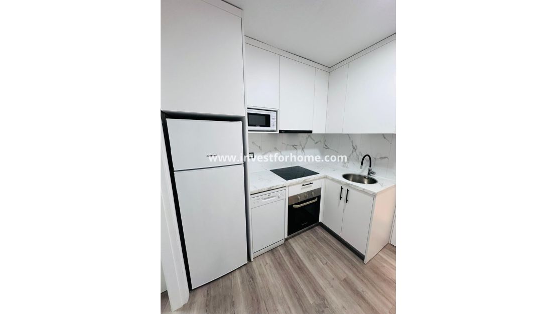 Vente - Appartement - Torrevieja - Centro - Muelle Pesquero