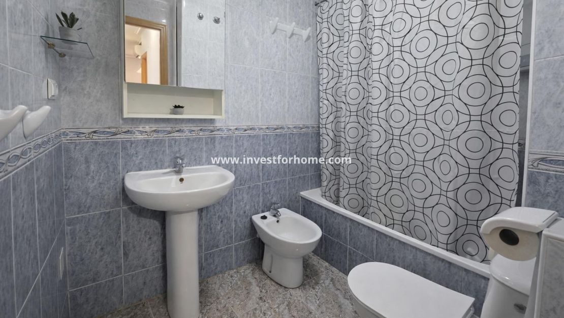 Vente - Appartement - Torrevieja - Centro - Muelle Pesquero