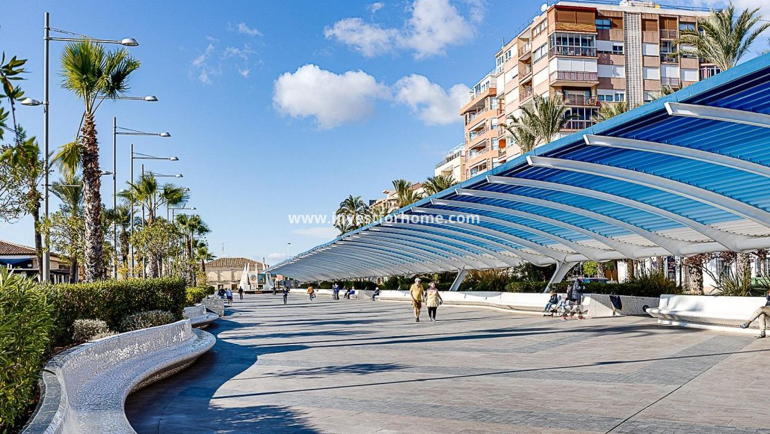 Vente - Appartement - Torrevieja - Centro - Muelle Pesquero