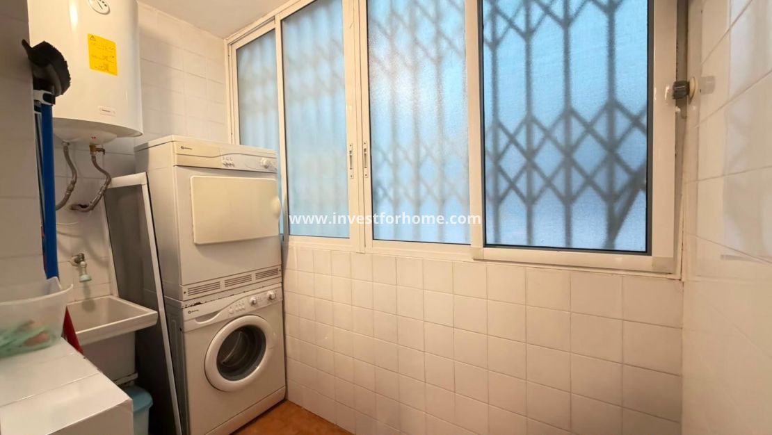 Vente - Appartement - Torrevieja - Centro - Muelle Pesquero