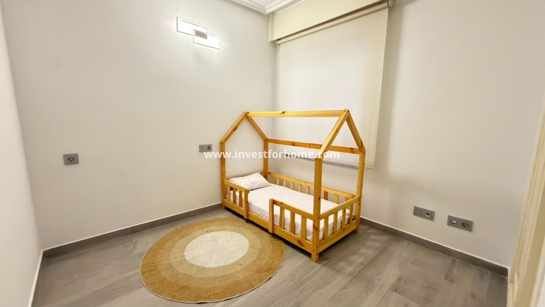 Vente - Appartement - Torrevieja - Centro - Muelle Pesquero