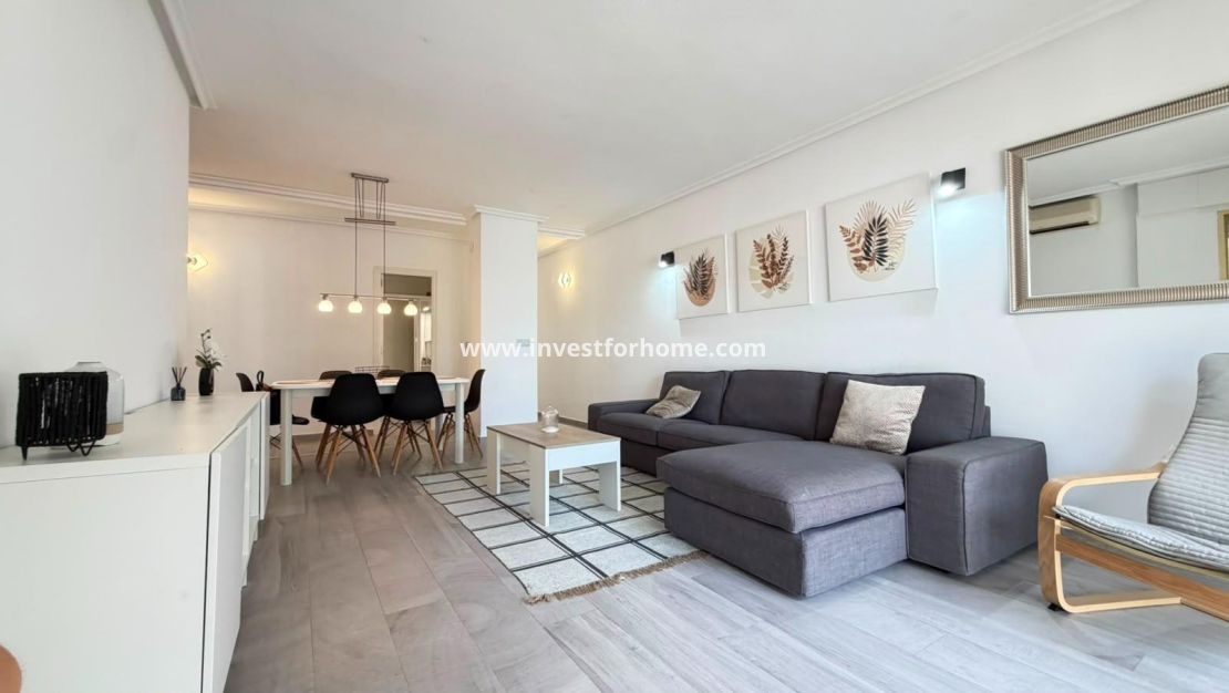 Vente - Appartement - Torrevieja - Centro - Muelle Pesquero