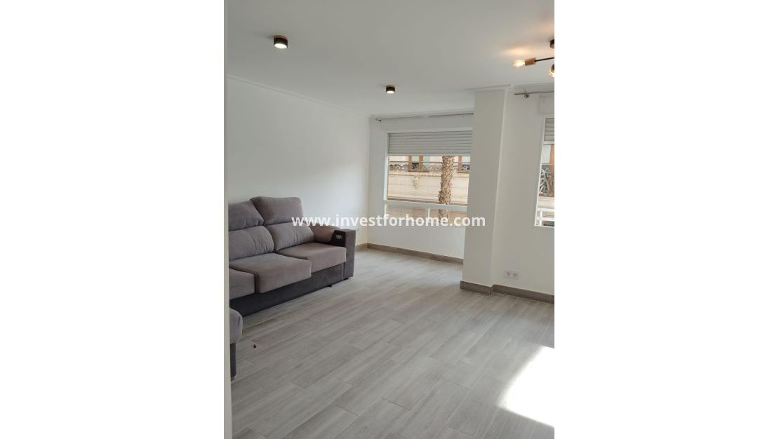Vente - Appartement - Torrevieja - Centro