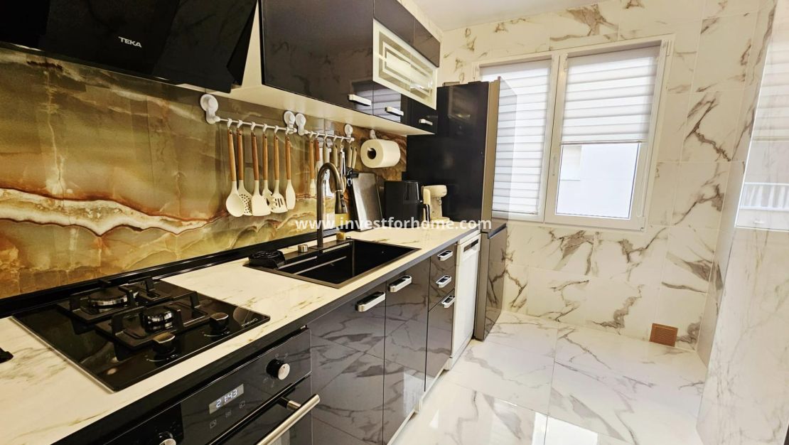 Vente - Appartement - Torrevieja - Centro