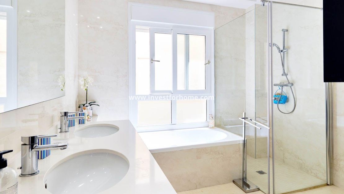 Vente - Appartement - Torrevieja - Centro