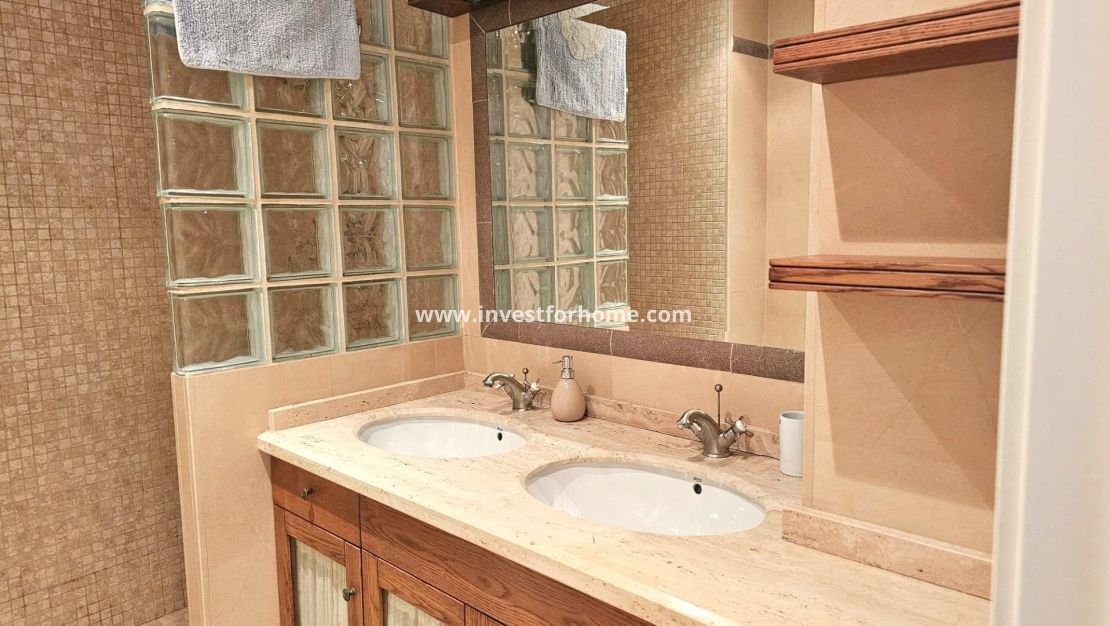 Vente - Appartement - Torrevieja - Centro