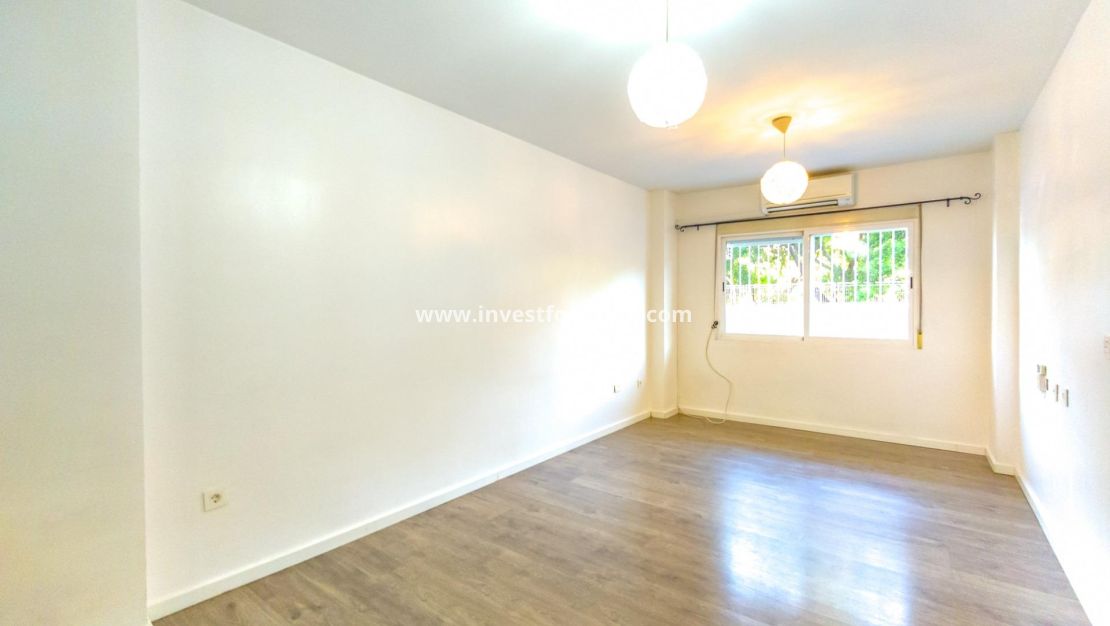 Vente - Appartement - Torrevieja - Centro