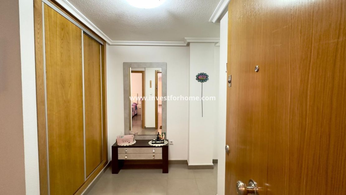 Vente - Appartement - Torrevieja - Centro