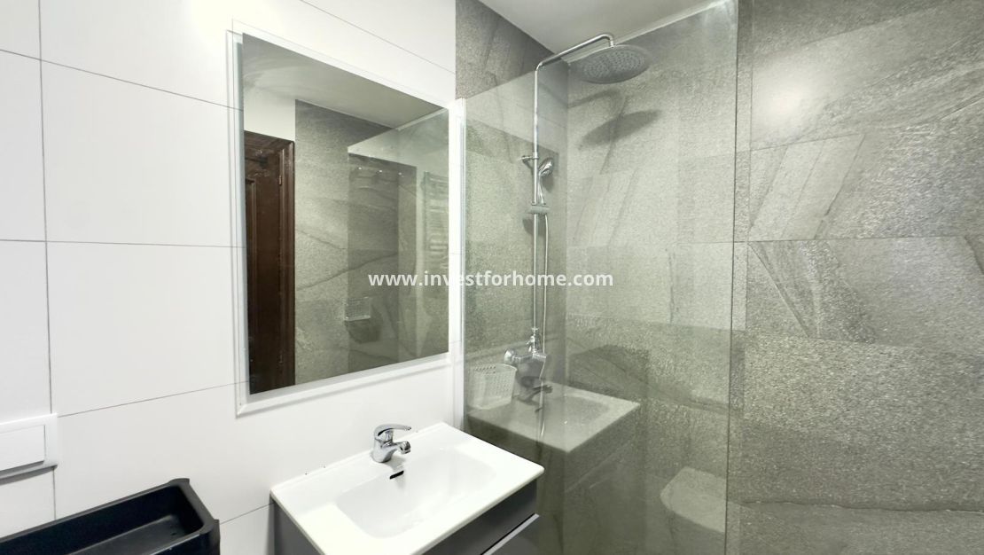 Vente - Appartement - Torrevieja - Centro
