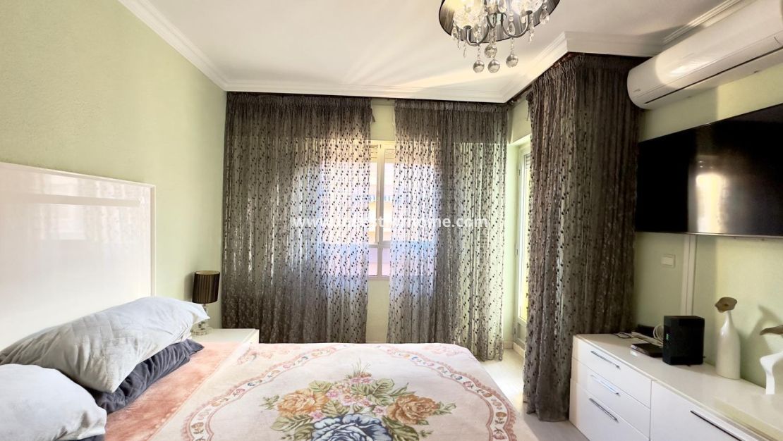 Vente - Appartement - Torrevieja - Centro