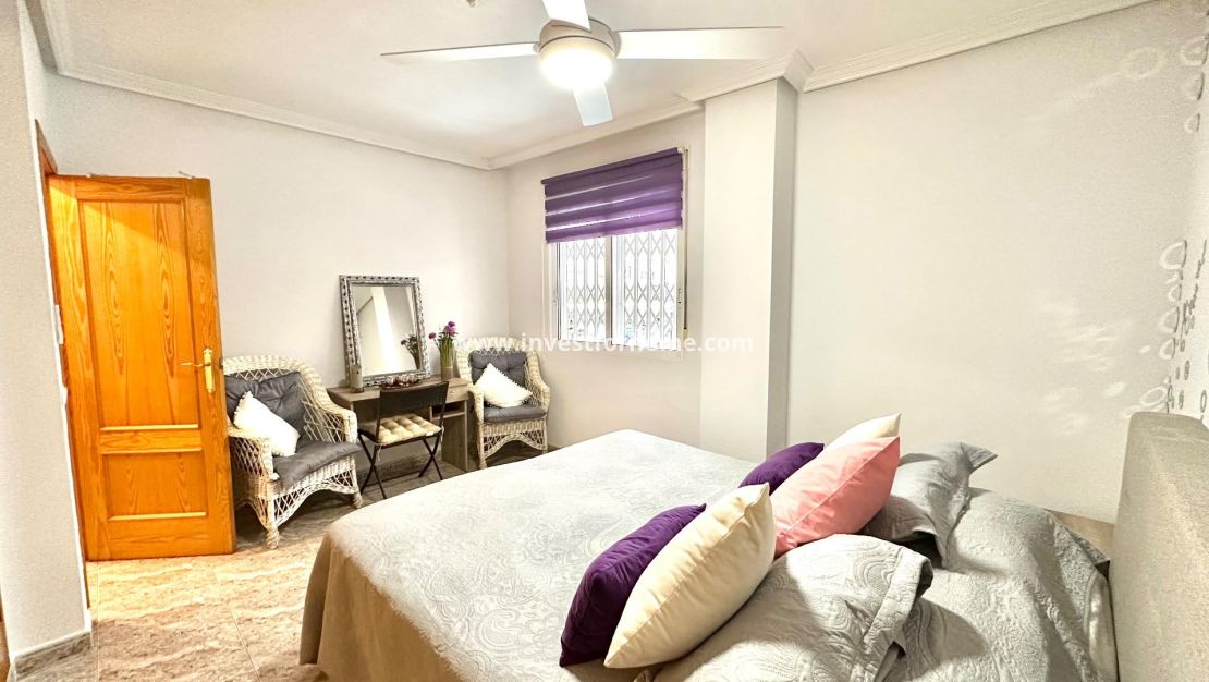 Vente - Appartement - Torrevieja - Centro