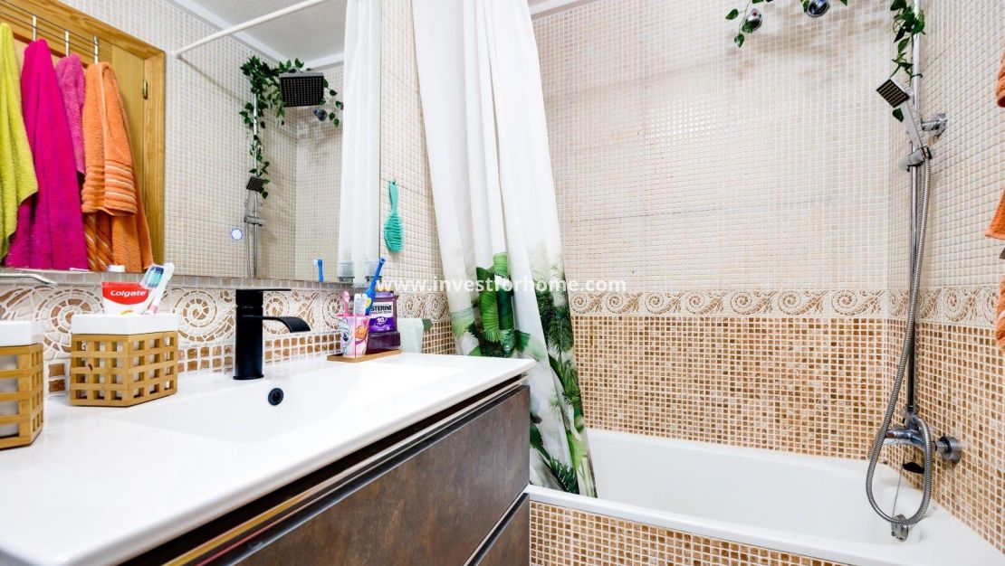 Vente - Appartement - Torrevieja - Centro